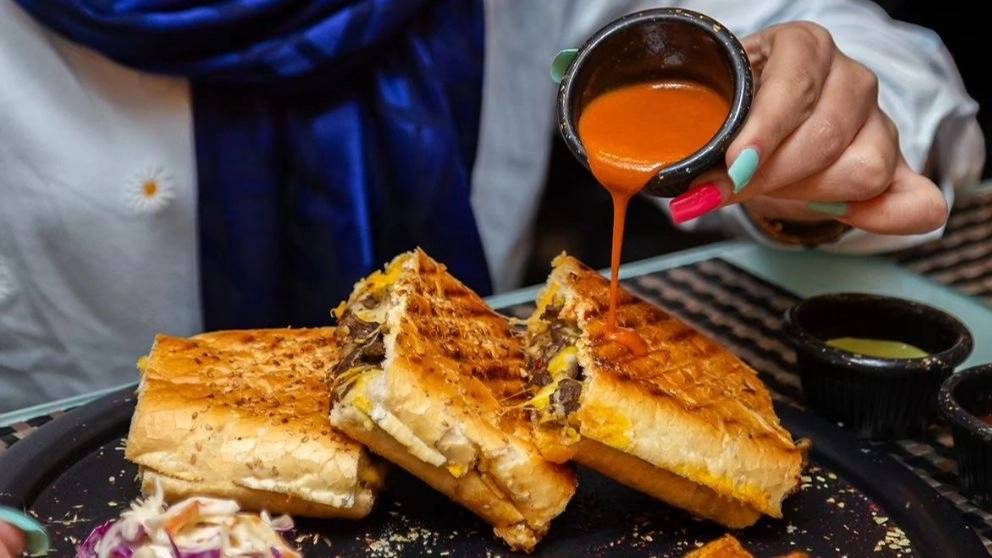 رستوران ایتالیایی ناتلی